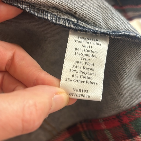 Coldwater Creek denim jacket - Picture 6 of 7